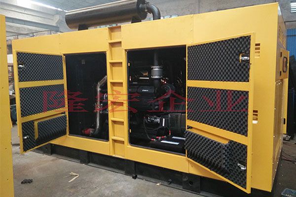 600KW上柴股份靜音柴油發(fā)電機(jī)組 出口非洲尼日利亞，裝車發(fā)貨